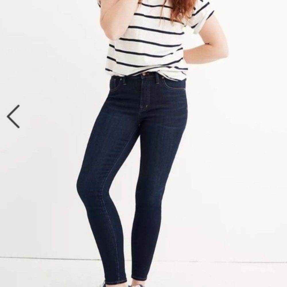 Madewell 9" Mid-Rise Skinny Jeans in Larkspur Wash 24